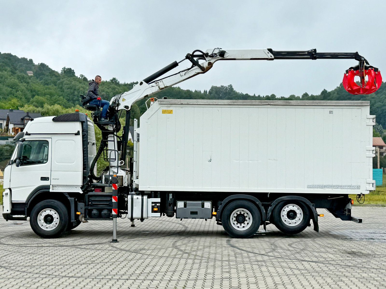 Volvo FM 420 Kipper 6,20 m * EPSILON Q150L75 *TOP - Tipper, Crane truck: picture 5 Volvo FM 420 Kipper 6,20 m * EPSILON Q150L75 *TOP - Tipper, Crane truck: picture 5