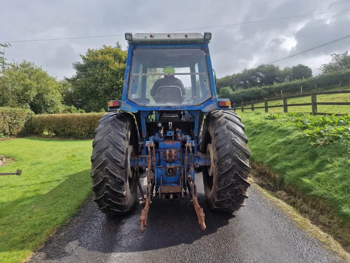 Ford TW15 - Farm tractor: picture 4 Ford TW15 - Farm tractor: picture 4