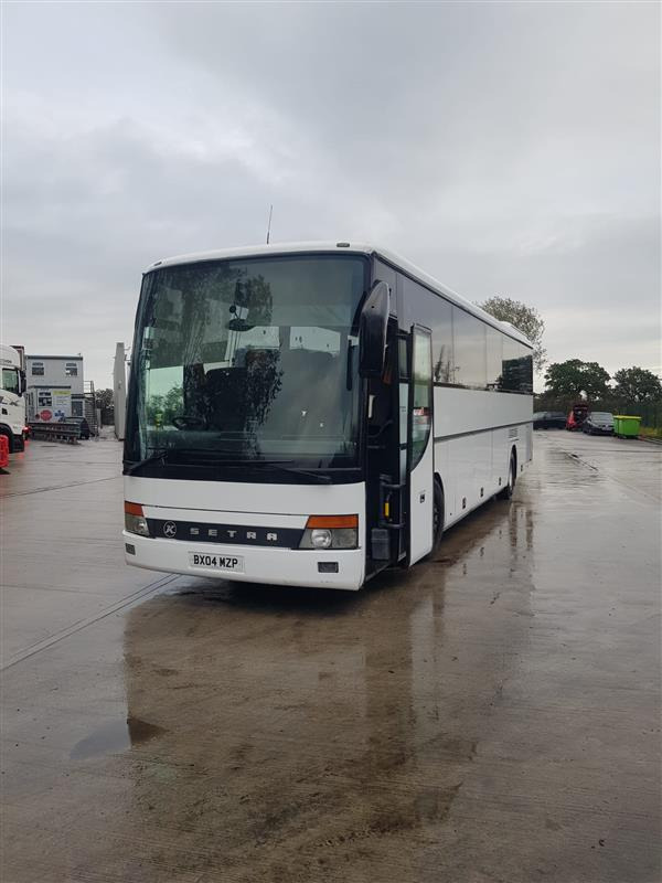 2004 Setra 315 GT 49 Seat coach, MOT November, 6 cylinder, 6 speed manual, excellent runner. - Coach: picture 1 2004 Setra 315 GT 49 Seat coach, MOT November, 6 cylinder, 6 speed manual, excellent runner. - Coach: picture 1