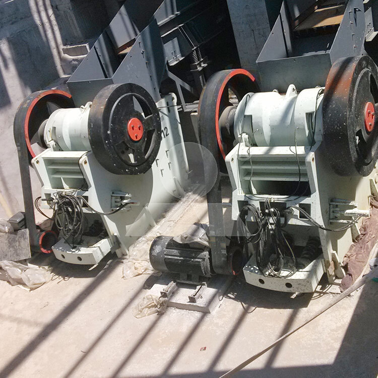 Liming Gravel Crusher Rock Crushing Production Plant - Jaw crusher: picture 2 Liming Gravel Crusher Rock Crushing Production Plant - Jaw crusher: picture 2