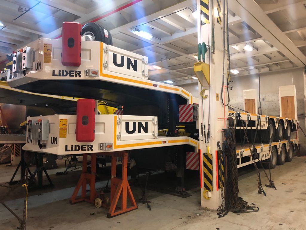 LIDER 2025 READY IN STOCK 50 TONS CAPACITY LOWBED - Low loader semi-trailer: picture 2 LIDER 2025 READY IN STOCK 50 TONS CAPACITY LOWBED - Low loader semi-trailer: picture 2