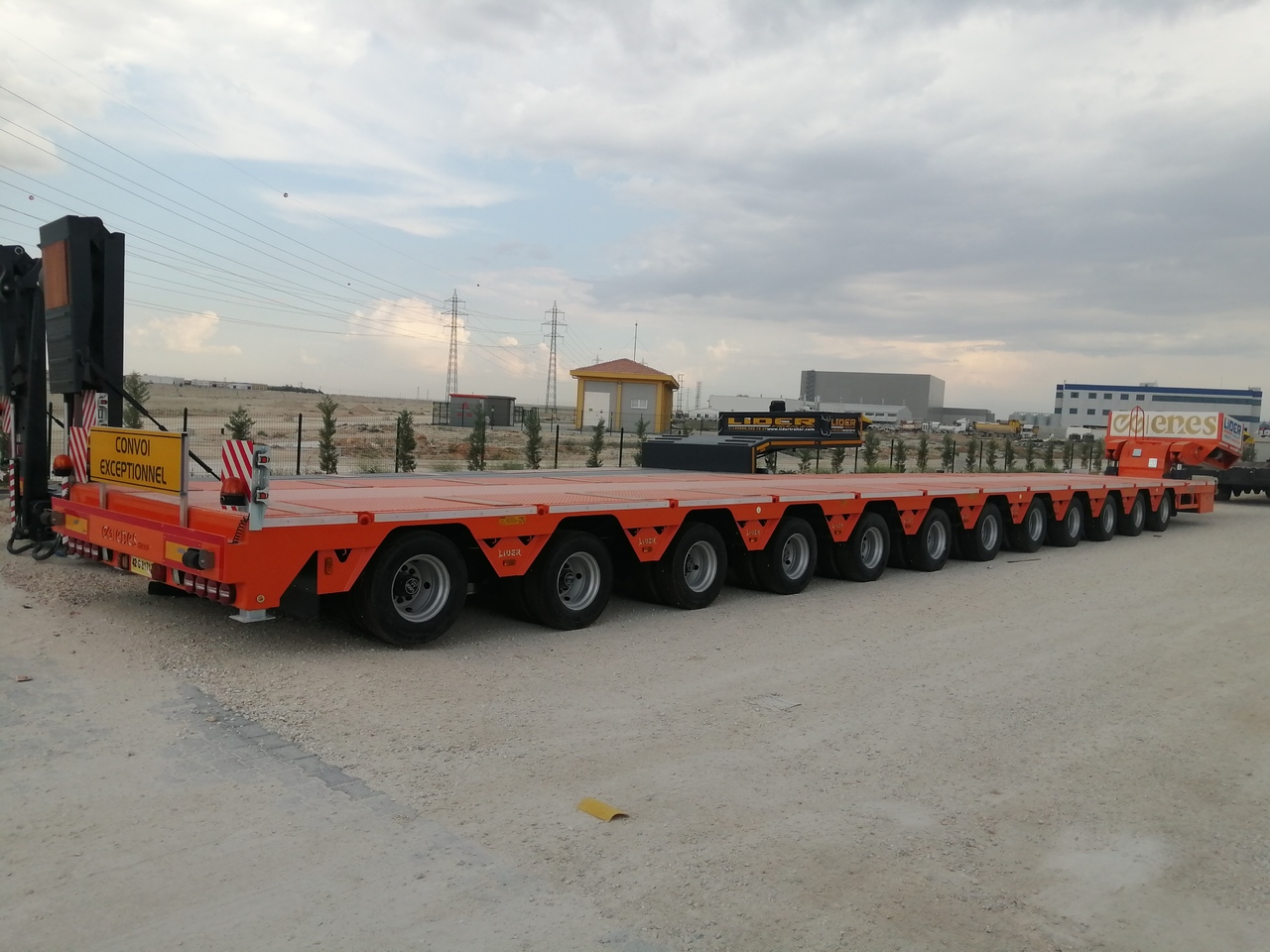 LIDER LIDER NEW 2025 MODEL Lowbed - Low loader semi-trailer: picture 3 LIDER LIDER NEW 2025 MODEL Lowbed - Low loader semi-trailer: picture 3
