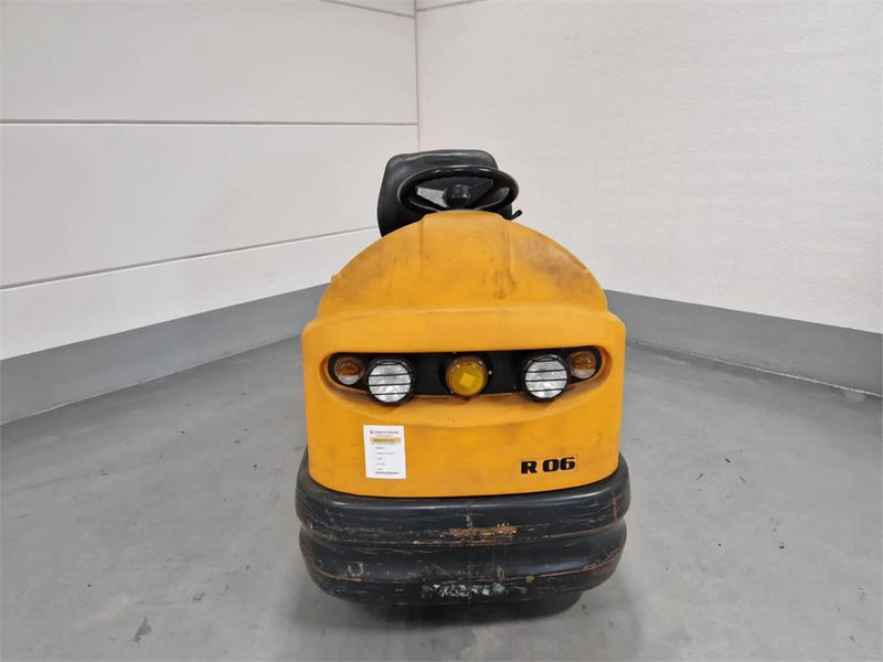 Still R06 - Electric forklift: picture 5 Still R06 - Electric forklift: picture 5