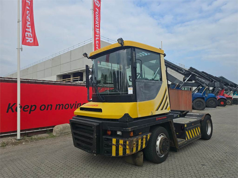 Terberg RT283 4x4 - Terminal tractor: picture 2 Terberg RT283 4x4 - Terminal tractor: picture 2