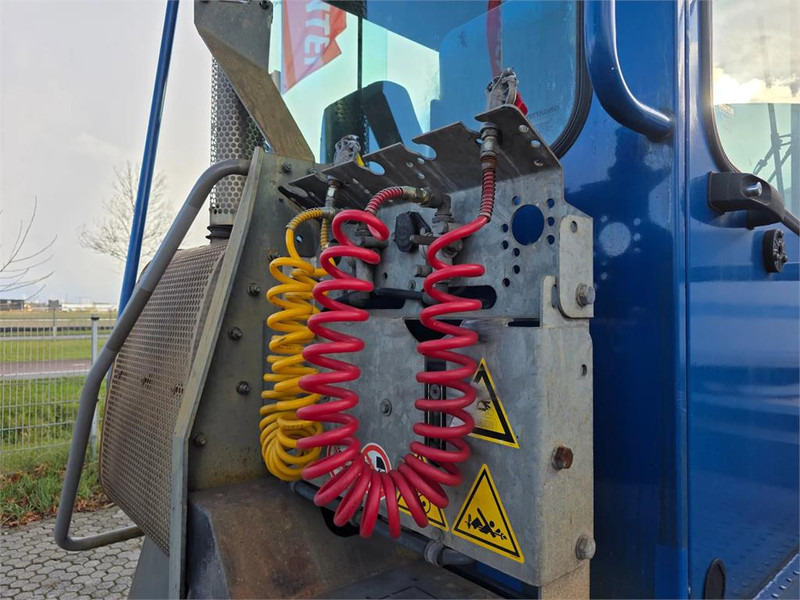 Terminal tractor Terberg YT222: picture 10 Terminal tractor Terberg YT222: picture 10