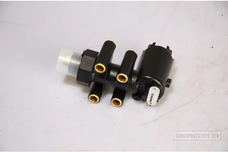 DAF 099800 Luchtregelventiel - Valve for Truck: picture 1 DAF 099800 Luchtregelventiel - Valve for Truck: picture 1