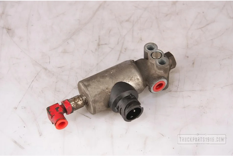 DAF Compressed Air System Magneetventiel DAF - Valve for Truck: picture 1 DAF Compressed Air System Magneetventiel DAF - Valve for Truck: picture 1