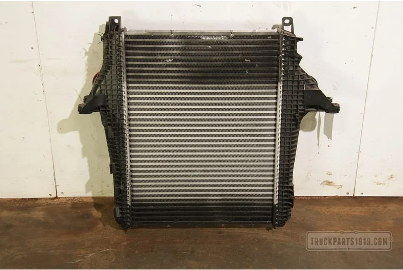 MAN Cooling System Intercooler - Radiator for Truck: picture 2 MAN Cooling System Intercooler - Radiator for Truck: picture 2