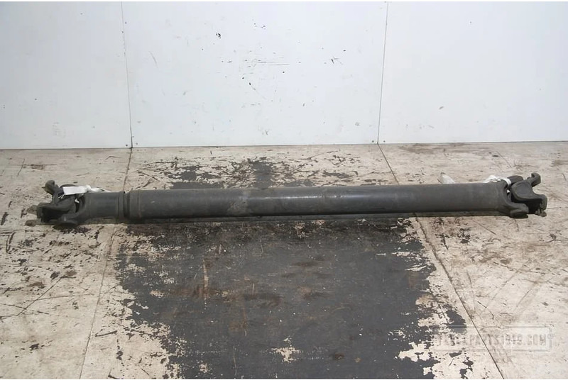 Renault Axle & Steering Parts Aandrijfas L1=1480mm Renault - Drive shaft for Truck: picture 1 Renault Axle & Steering Parts Aandrijfas L1=1480mm Renault - Drive shaft for Truck: picture 1