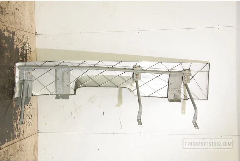 Renault Body & Chassis Parts Zijfender R Renault - Fender for Truck: picture 2 Renault Body & Chassis Parts Zijfender R Renault - Fender for Truck: picture 2