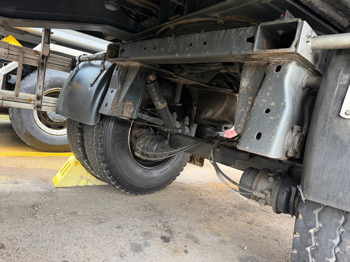 Dropside/ Flatbed semi-trailer BIRRER SMB 21: picture 13