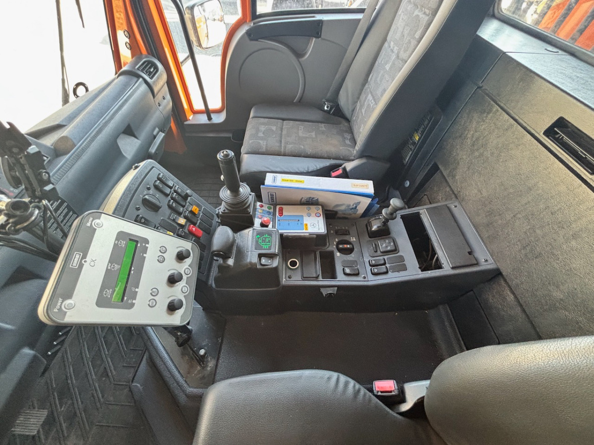 Tipper UNIMOG U400: picture 7