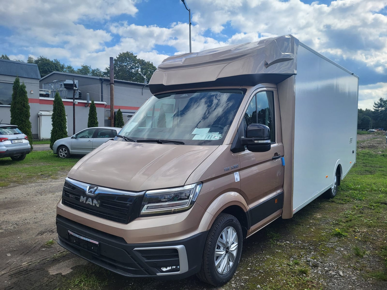 MAN TGE 3.180 Koffer mit Schlafbett - Closed box van, Combi van: picture 1 MAN TGE 3.180 Koffer mit Schlafbett - Closed box van, Combi van: picture 1