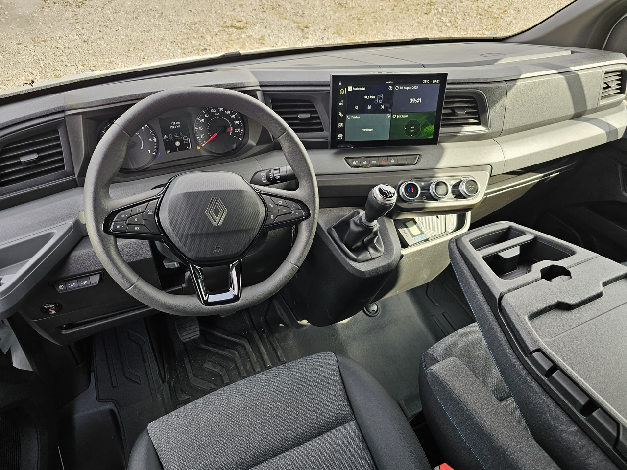 Renault Master 170 8PAL Schlafkabine Webasto - Curtain side van: picture 5 Renault Master 170 8PAL Schlafkabine Webasto - Curtain side van: picture 5