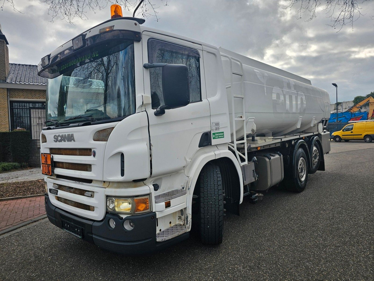 Scania P420 6x2*4 Tank 16.600 Lt. - Tanker truck: picture 3 Scania P420 6x2*4 Tank 16.600 Lt. - Tanker truck: picture 3