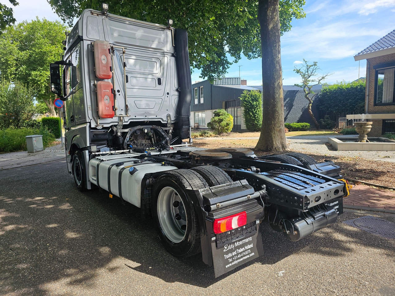 Mercedes Benz Actros 1842 Mega - Tractor truck: picture 2 Mercedes Benz Actros 1842 Mega - Tractor truck: picture 2