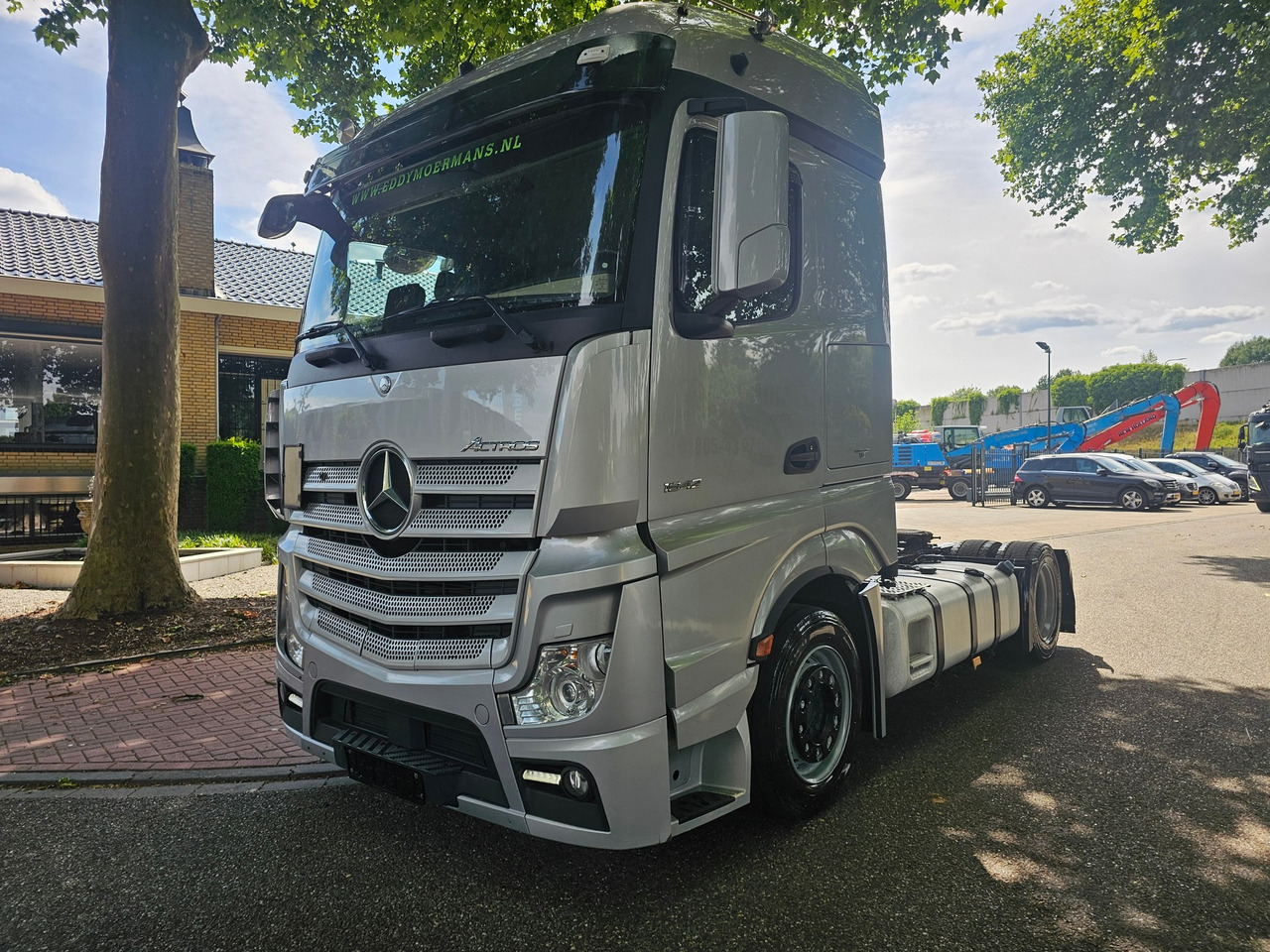 Mercedes Benz Actros 1842 Mega - Tractor truck: picture 3 Mercedes Benz Actros 1842 Mega - Tractor truck: picture 3