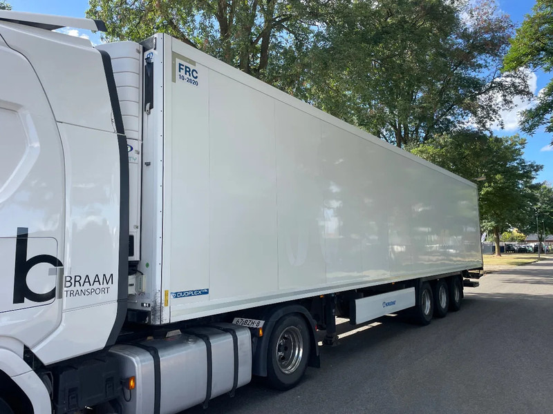 Krone Koeler 3 Asser met klep 2 stuks op voorraad APK gekeurd - Refrigerator semi-trailer: picture 1 Krone Koeler 3 Asser met klep 2 stuks op voorraad APK gekeurd - Refrigerator semi-trailer: picture 1