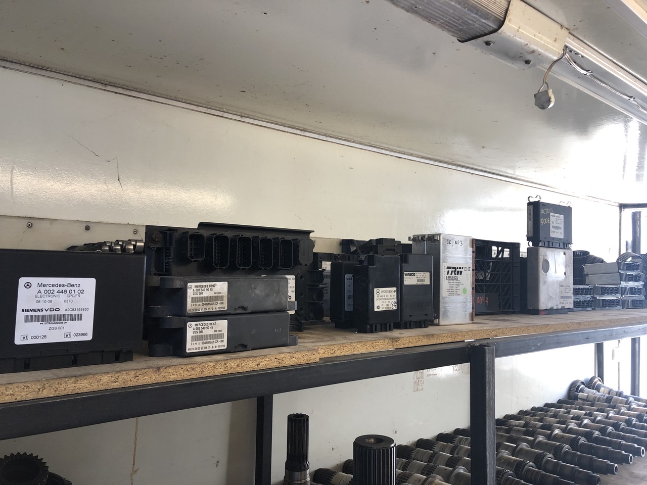 ECU for Truck MERCEDES-BENZ ACTROS ECU FR/CPC: picture 6 ECU for Truck MERCEDES-BENZ ACTROS ECU FR/CPC: picture 6