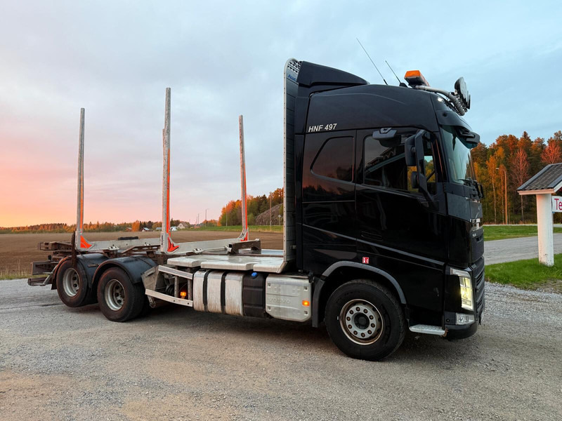 Volvo FH 500 Chassis - Logging truck: picture 4 Volvo FH 500 Chassis - Logging truck: picture 4