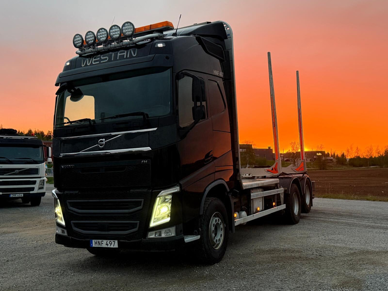 Volvo FH 500 Chassis - Logging truck: picture 2 Volvo FH 500 Chassis - Logging truck: picture 2