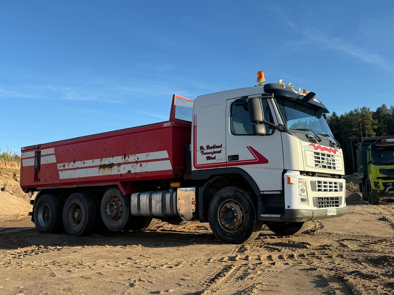 Volvo FM440 - Tipper: picture 2 Volvo FM440 - Tipper: picture 2