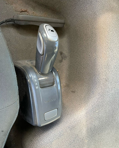 Hook lift truck Volvo FM460 6X4  KOUKKUAUTO: picture 15