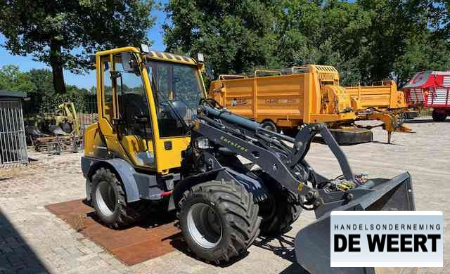 Eurotrac W12F , W 12 F , w12f - Wheel loader: picture 5 Eurotrac W12F , W 12 F , w12f - Wheel loader: picture 5