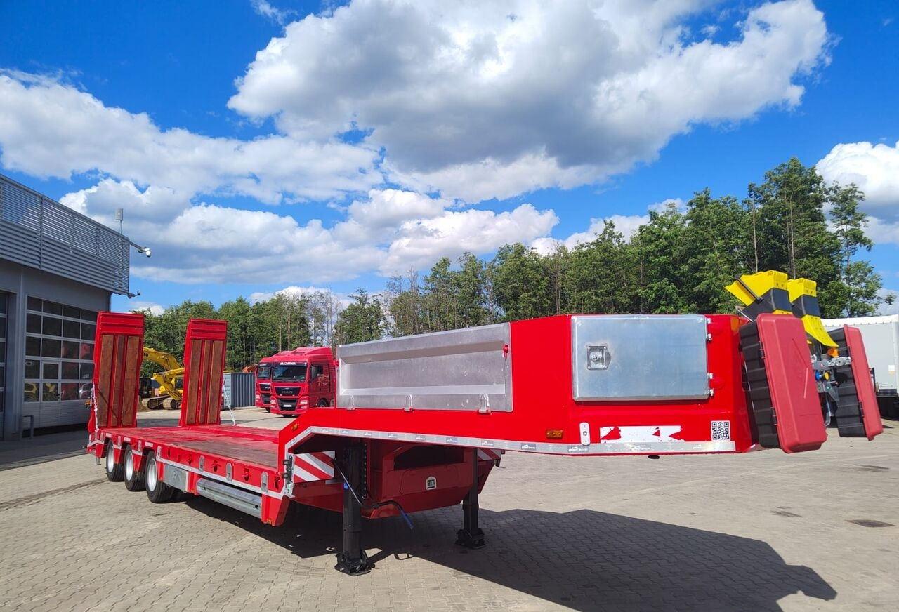 Galleon - Low loader semi-trailer: picture 3 Galleon - Low loader semi-trailer: picture 3