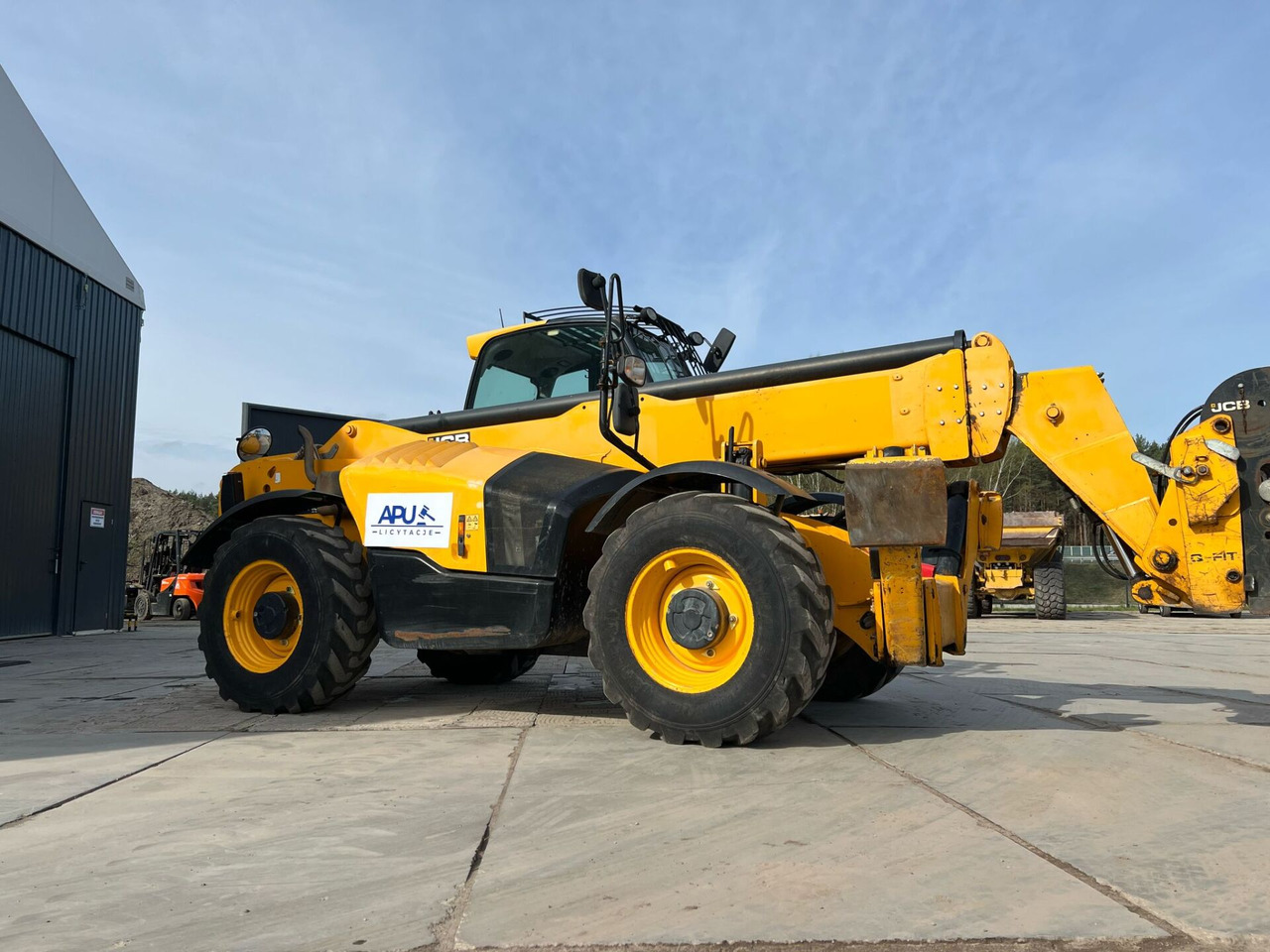 JCB 540-140 - Telescopic handler: picture 3 JCB 540-140 - Telescopic handler: picture 3