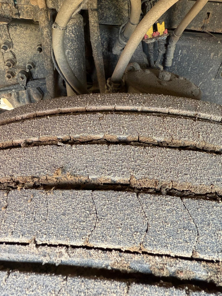 Tractor truck Volvo FH500 4×2: picture 7