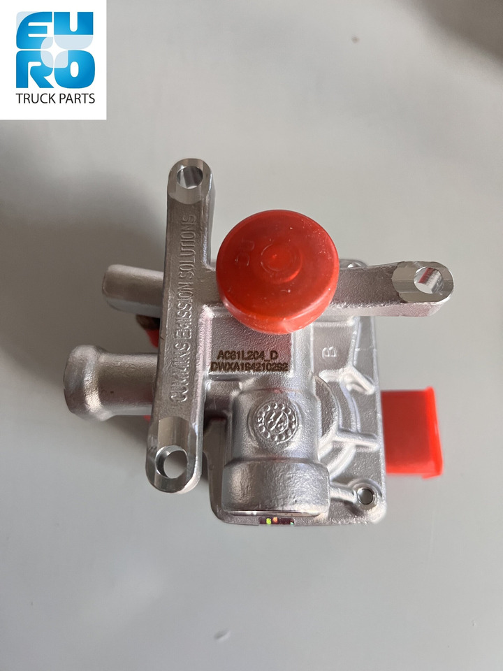 DAF Doseerklep AdBlue® CUMMINS 2115847C - Fuel processing/ Fuel delivery for Truck: picture 2 DAF Doseerklep AdBlue® CUMMINS 2115847C - Fuel processing/ Fuel delivery for Truck: picture 2