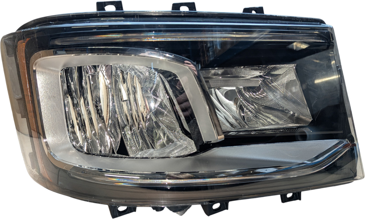 SCANIA NGS LED KOPLAMP RECHTS NEW HELLA 2674391H - Headlight for Truck: picture 1 SCANIA NGS LED KOPLAMP RECHTS NEW HELLA 2674391H - Headlight for Truck: picture 1