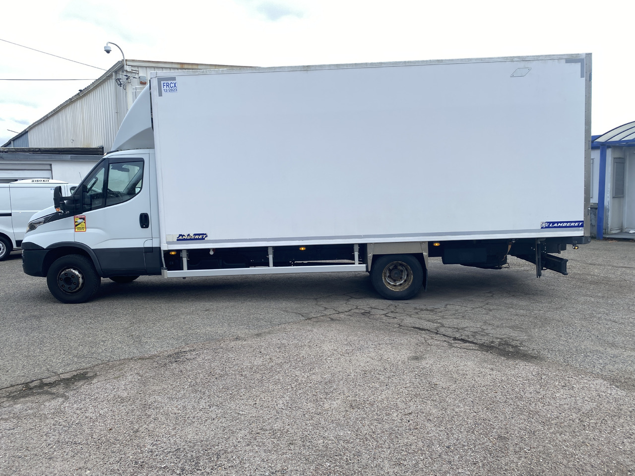 IVECO DAILY 70C18 - Refrigerator truck: picture 4 IVECO DAILY 70C18 - Refrigerator truck: picture 4