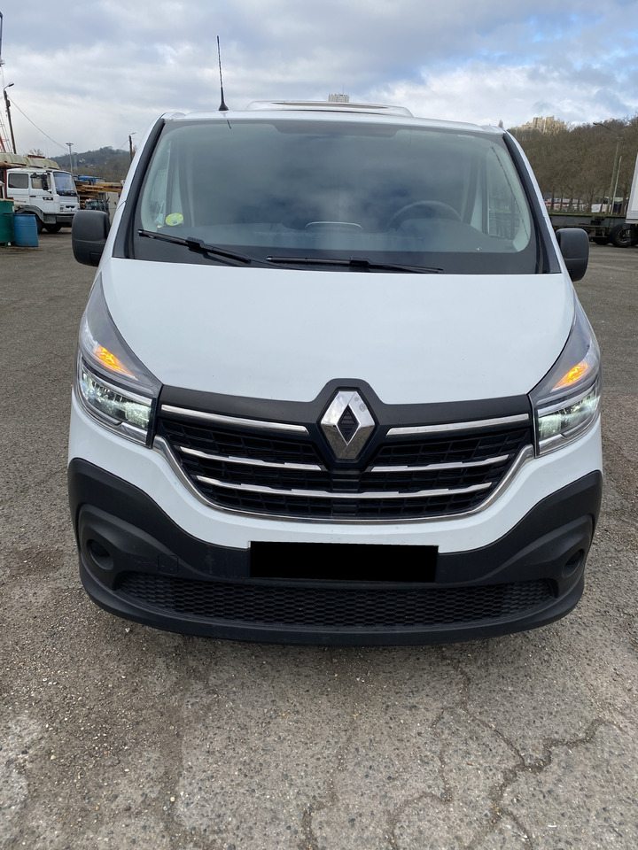 RENAULT TRAFIC FRIGORIFIQUE PORTE LATERALE - Refrigerated delivery van: picture 2 RENAULT TRAFIC FRIGORIFIQUE PORTE LATERALE - Refrigerated delivery van: picture 2