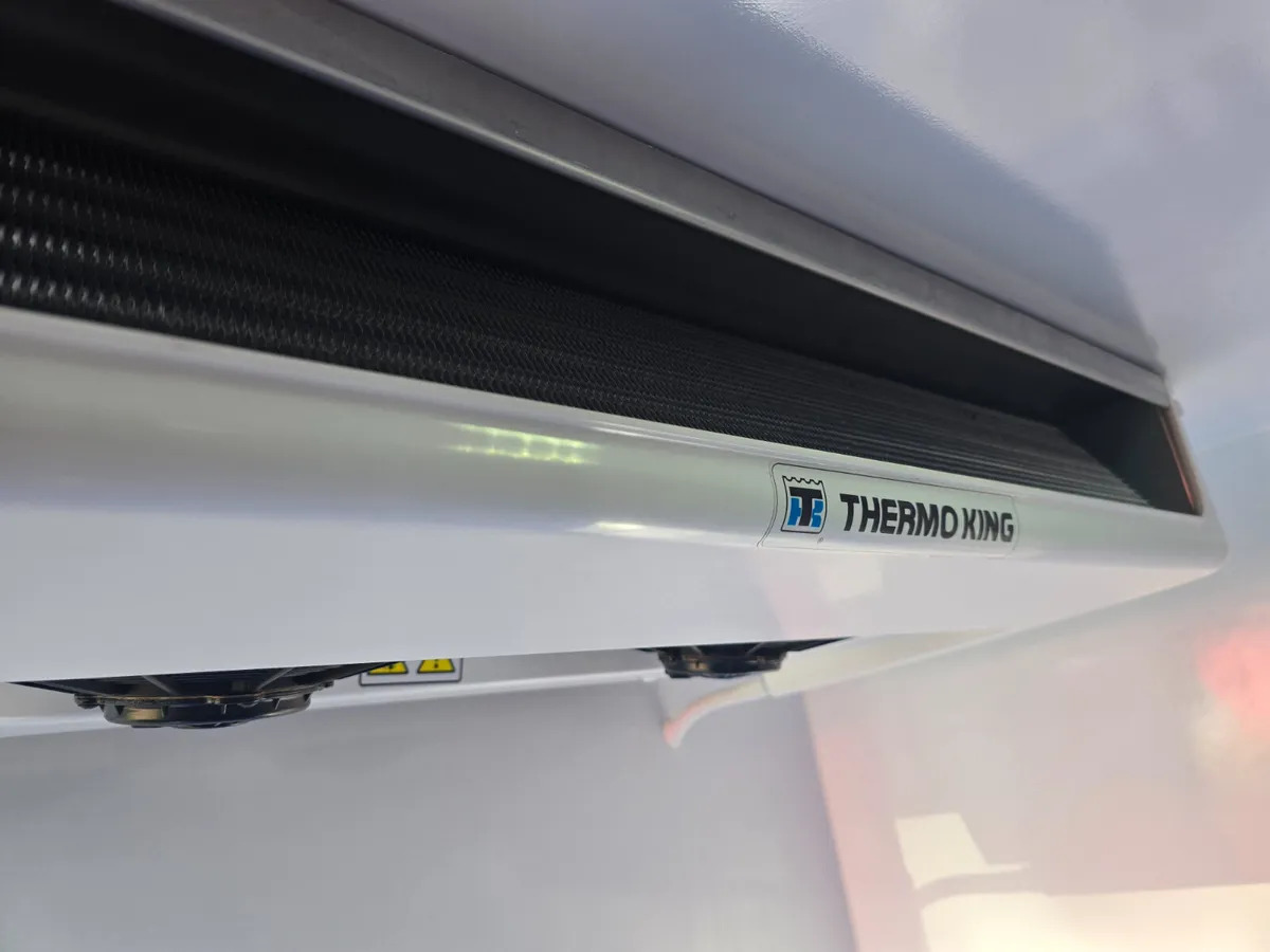 NEW Renault Trafic Fridge Unit - Refrigerated delivery van: picture 4 NEW Renault Trafic Fridge Unit - Refrigerated delivery van: picture 4