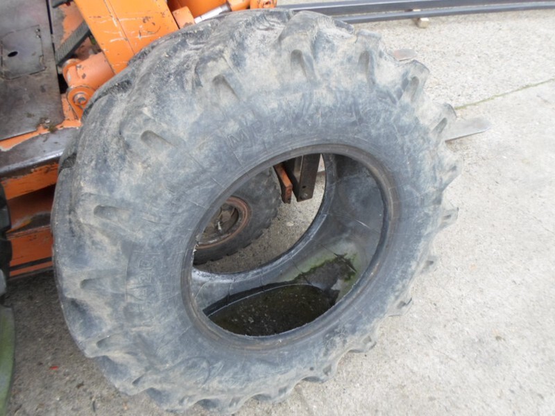 Band 14,5x20 - Tire for Agricultural machinery: picture 2 Band 14,5x20 - Tire for Agricultural machinery: picture 2