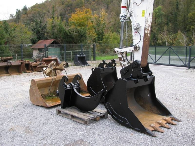 Crawler excavator CAT 320E LRR 4 orodja: picture 10