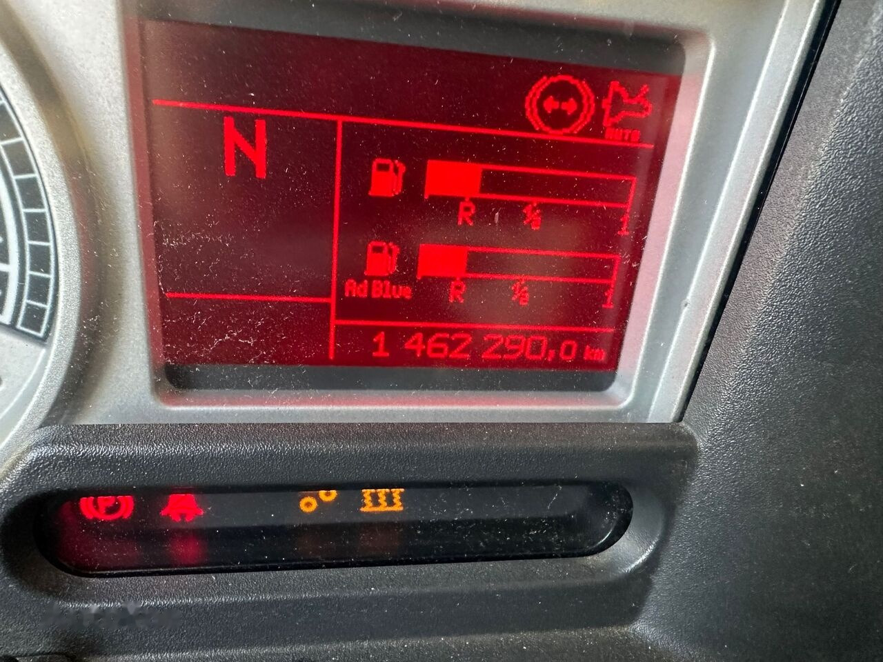 Refrigerator truck Renault Magnum 500: picture 14 Refrigerator truck Renault Magnum 500: picture 14