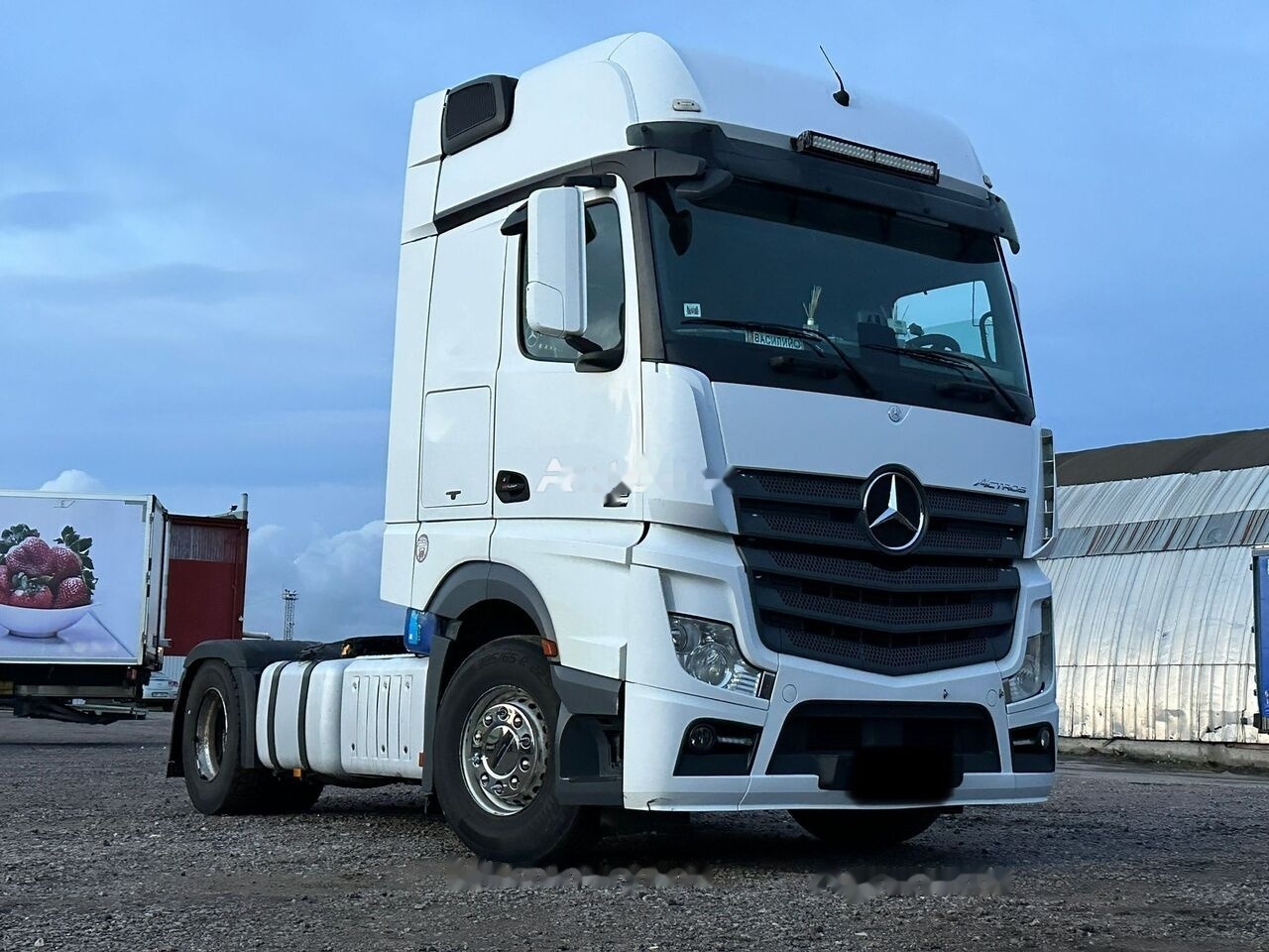Mercedes-Benz Actros 1845 - Tractor truck: picture 1 Mercedes-Benz Actros 1845 - Tractor truck: picture 1