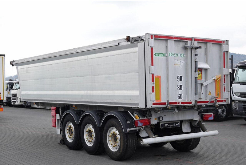 Benalu WYWROTKA / 26 m3 / ALUMINIOWA / OŚ PODNOSZONA / WAGA: 5 000 KG / - Tipper semi-trailer: picture 4 Benalu WYWROTKA / 26 m3 / ALUMINIOWA / OŚ PODNOSZONA / WAGA: 5 000 KG / - Tipper semi-trailer: picture 4