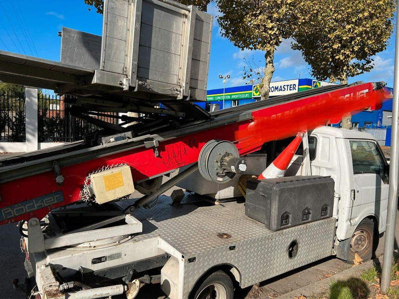 Mazda Lifting basket - Bocker 30 m - Commercial truck: picture 2 Mazda Lifting basket - Bocker 30 m - Commercial truck: picture 2