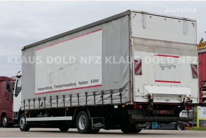 DAF LF 45.220 P+P + Tail lift - Curtain side truck: picture 4 DAF LF 45.220 P+P + Tail lift - Curtain side truck: picture 4