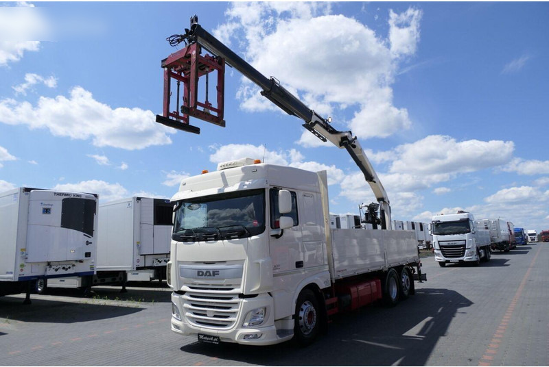 DAF XF 460 - Dropside/ Flatbed truck, Crane truck: picture 3 DAF XF 460 - Dropside/ Flatbed truck, Crane truck: picture 3