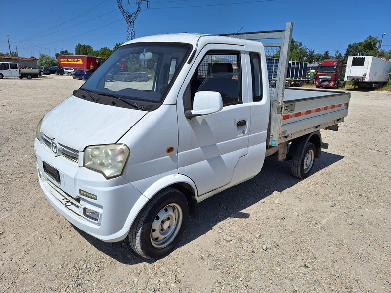 DFSK Docar 4x4x - Pritsche - Open body delivery van: picture 2 DFSK Docar 4x4x - Pritsche - Open body delivery van: picture 2