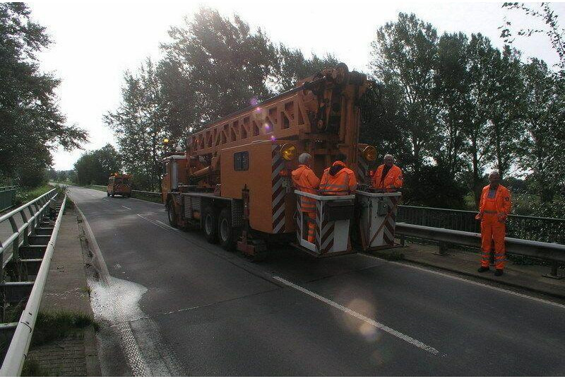 Faun TF00.81/52 Emelőkosaras 28m - Truck with aerial platform: picture 4 Faun TF00.81/52 Emelőkosaras 28m - Truck with aerial platform: picture 4