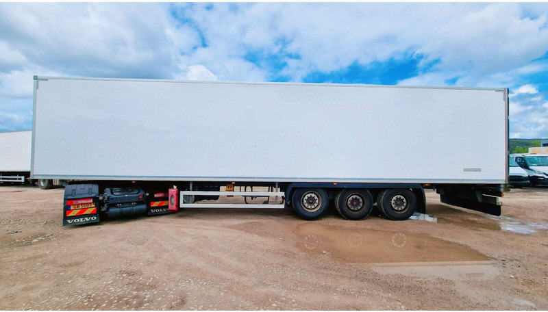 Fruehauf FST 4 FC - Refrigerator semi-trailer: picture 2 Fruehauf FST 4 FC - Refrigerator semi-trailer: picture 2