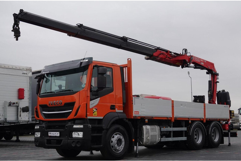 Iveco 420 - Dropside/ Flatbed truck, Crane truck: picture 2 Iveco 420 - Dropside/ Flatbed truck, Crane truck: picture 2