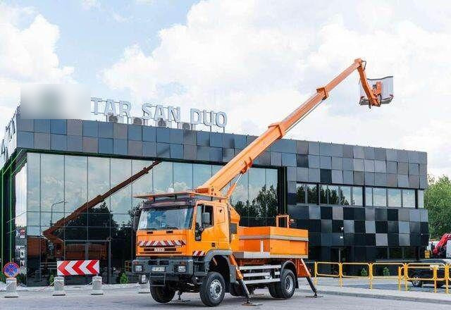 Iveco CURSOR 240 4x4 RUTHMANN T225 22,5 Meters Lift - Truck with aerial platform: picture 1 Iveco CURSOR 240 4x4 RUTHMANN T225 22,5 Meters Lift - Truck with aerial platform: picture 1