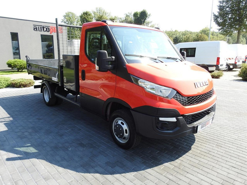 Iveco DAILY 35C13 WYWROTKA TEMPOMAT KLIMATYZACJA BLIŹNIACZE KOŁA 130K - Tipper van: picture 4 Iveco DAILY 35C13 WYWROTKA TEMPOMAT KLIMATYZACJA BLIŹNIACZE KOŁA 130K - Tipper van: picture 4
